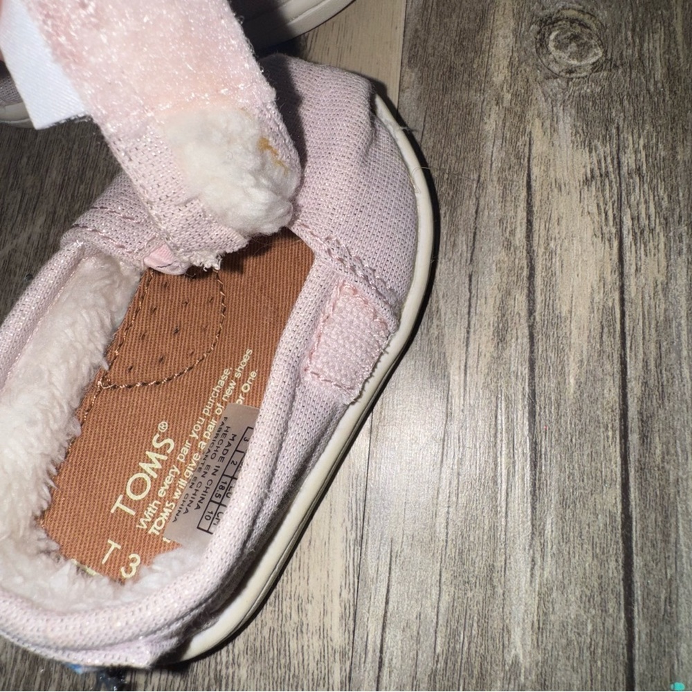 TOMS Light Pink Baby Shimmer Shoes - Picture 5 of 11